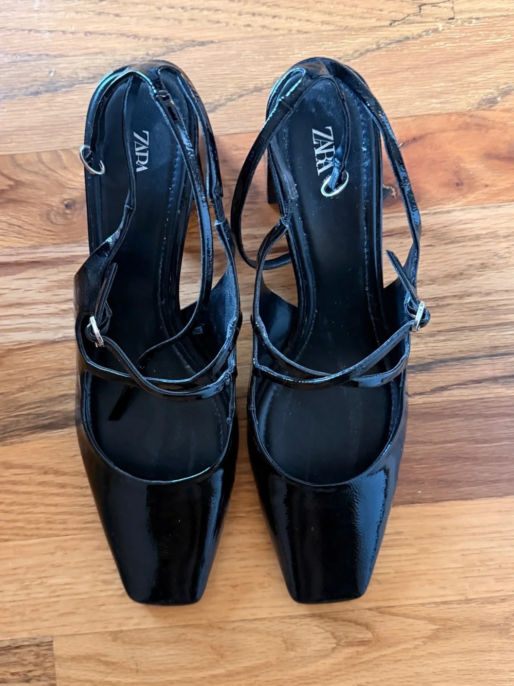 Zara worn once